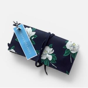 NWT Draper James Navy Blue Floral Jewelry Roll Travel Pouch Case Holder